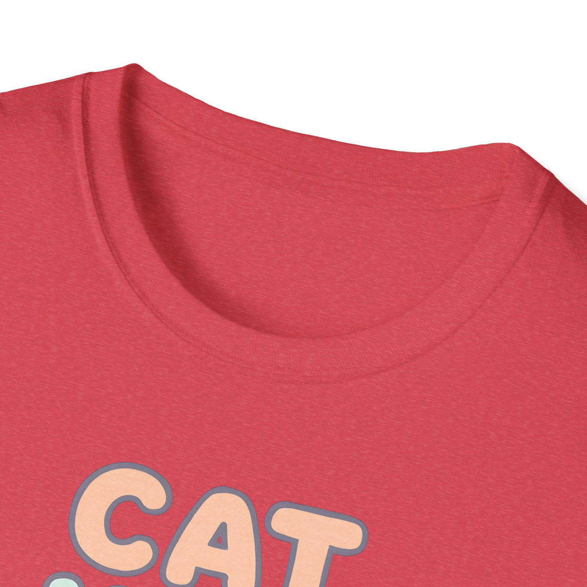 Cat Mom with Heart T-Shirt – Unisex Gildan Softstyle Tee
